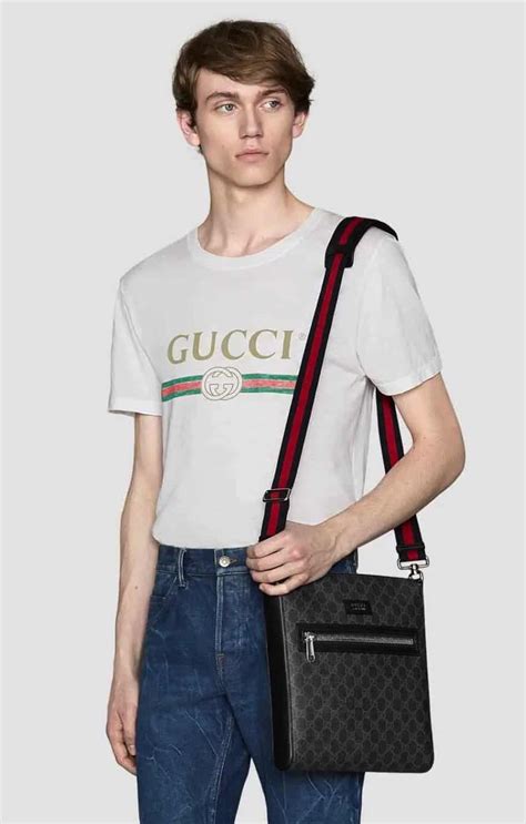 borsello gucci uomo doppio|Gucci.